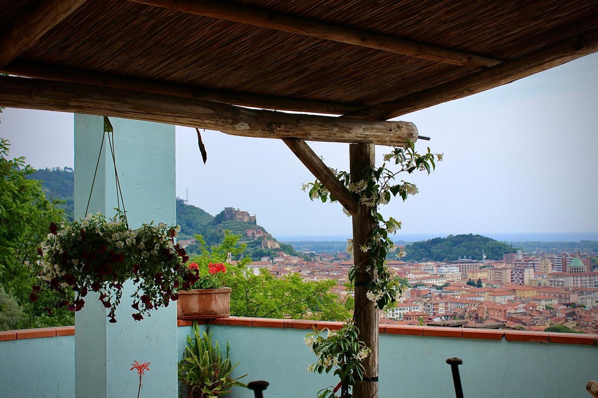 La Terrazza Lejlighed Massa  Eksteriør billede
